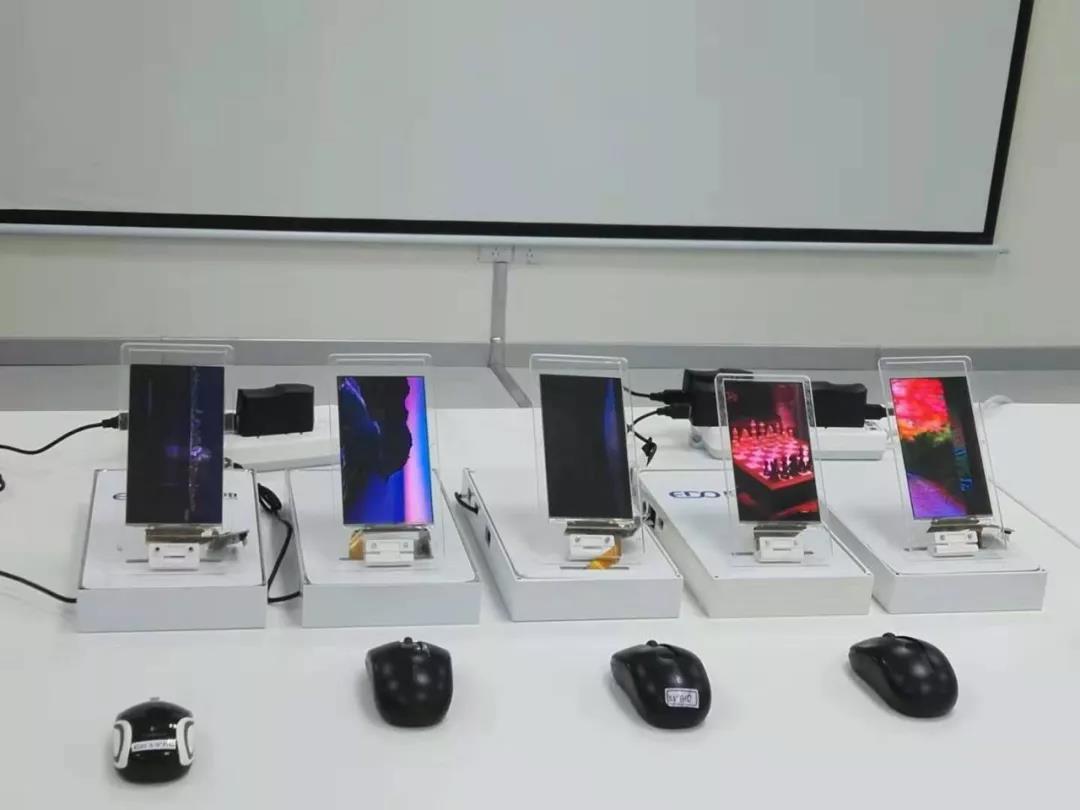 1543280483612488.jpg 1543280483612488.jpg